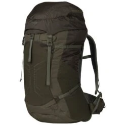 Bergans Vengetind 42L Rucksack (dark-green-mud/green-mud)