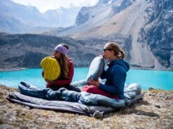 Thermarest Airhead Regular Kissen (yellow-mountains) -Hanwag Verkauf Thermarest Airhead Regular Kissen yellow mountains D 13183 Bild 5